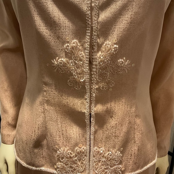 ADRIANNA Papell 100% Silk Two Pc Dress with Beaded Trim - Picture 3 of 11